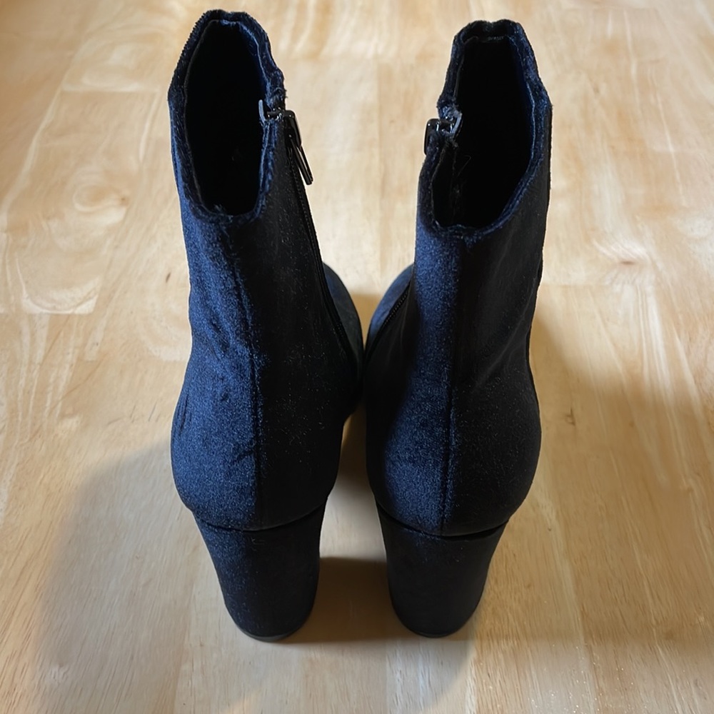 Christian Siriano Payless Velvet Ankle Boots - Black - Picture 4 of 10